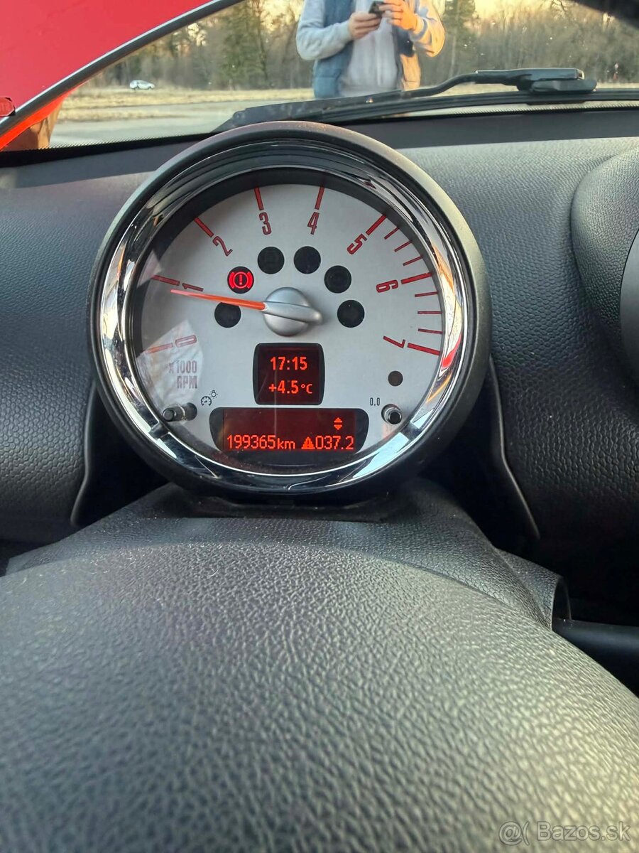 Mini Cooper D Countryman All4 - 11