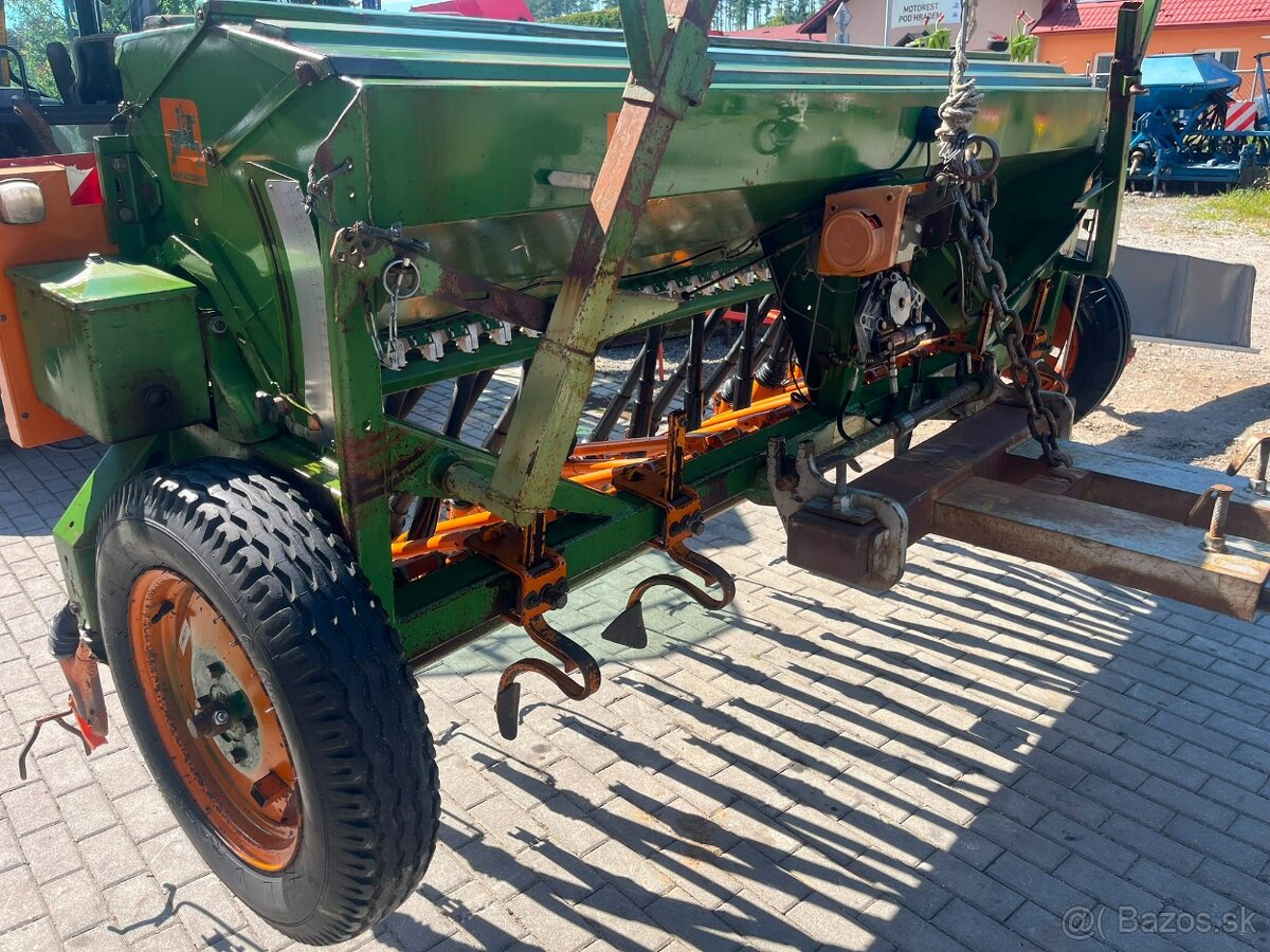 Secí stroj AMAZONE D8-30 3m - 11