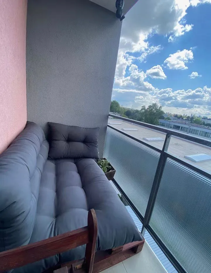 Na prenajom 2 izbovy byt - 11