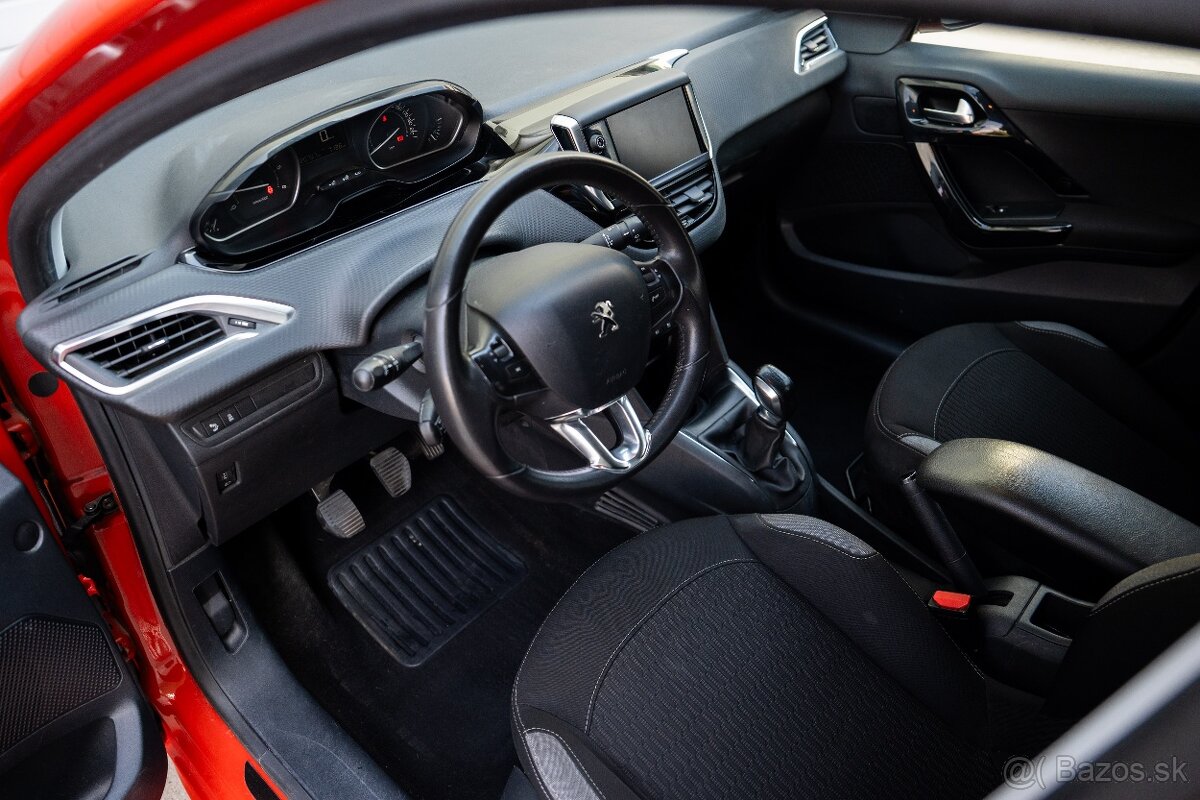 Peugeot 208, 1.6 Blue HDI STYLE - 11