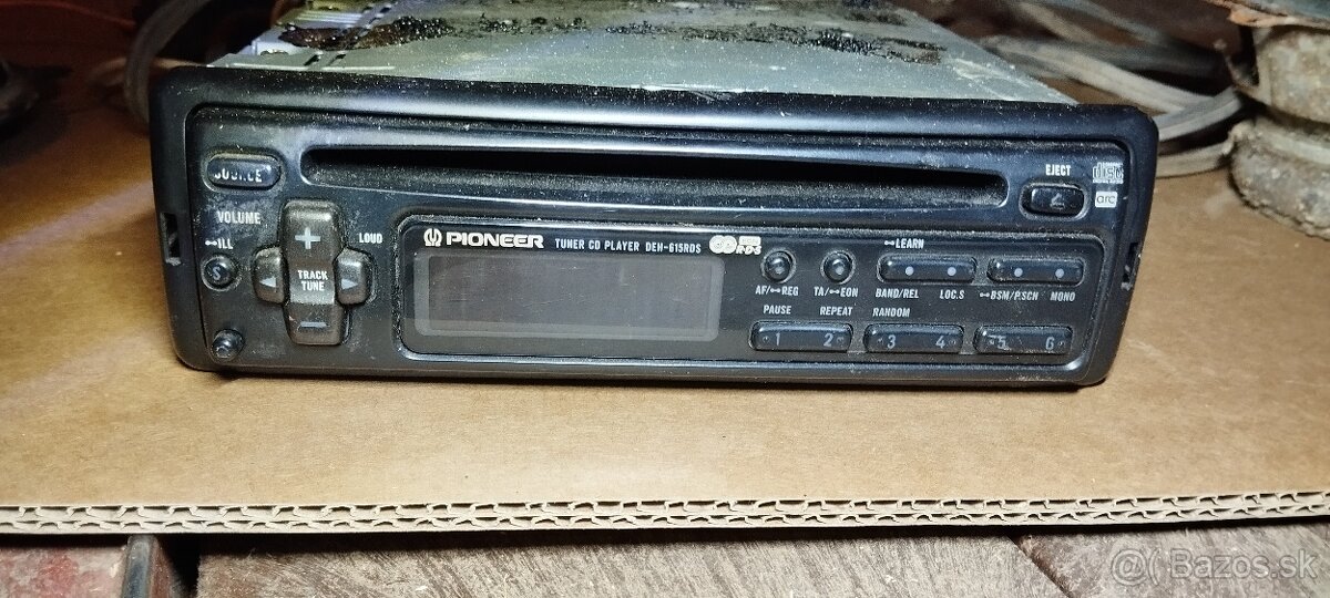 CB vysielačka + anténa + zosilňovač + rádio - 11