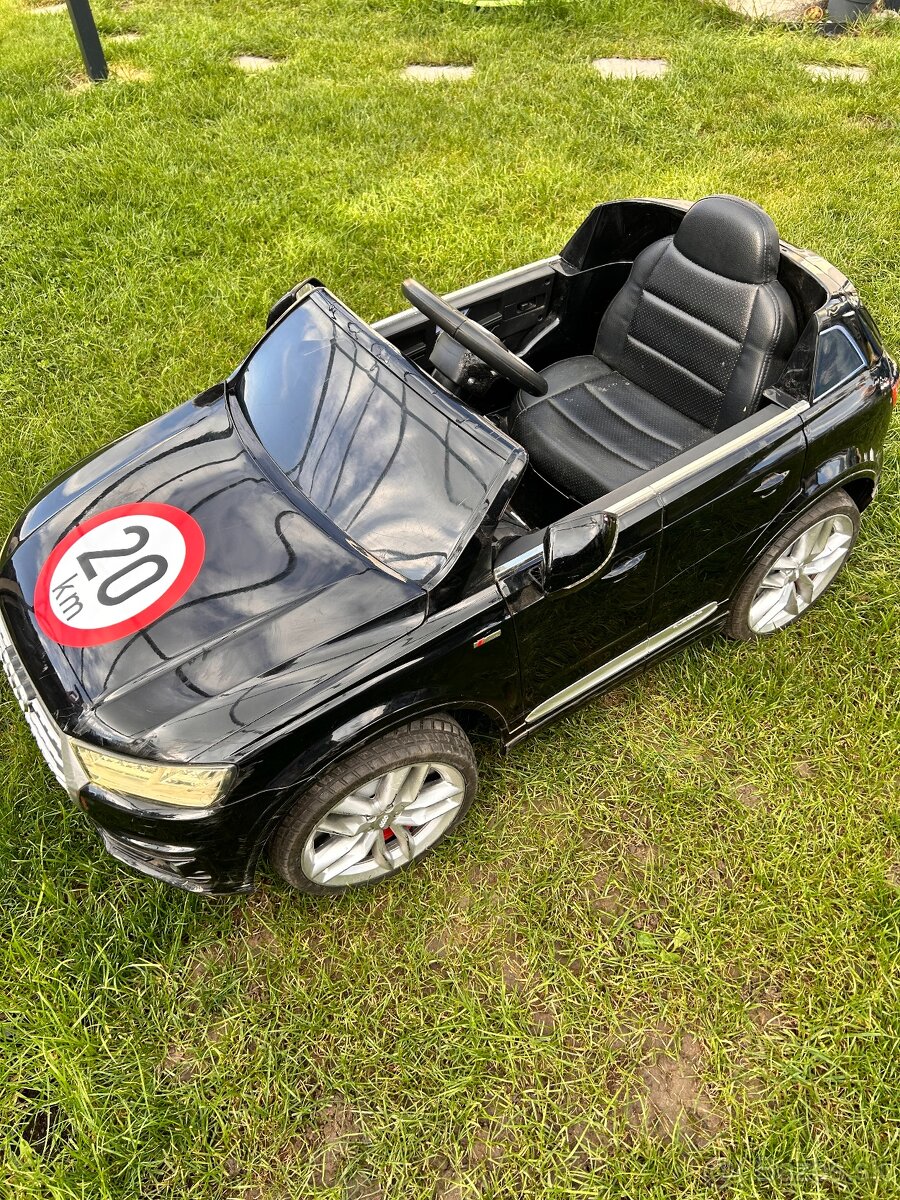 Elektrické autíčko Audi - 11