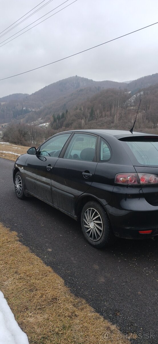 SEAT IBIZA 1.4 BENZÍN – NOVÁ STK – SPOĽAHLIVÉ - 11