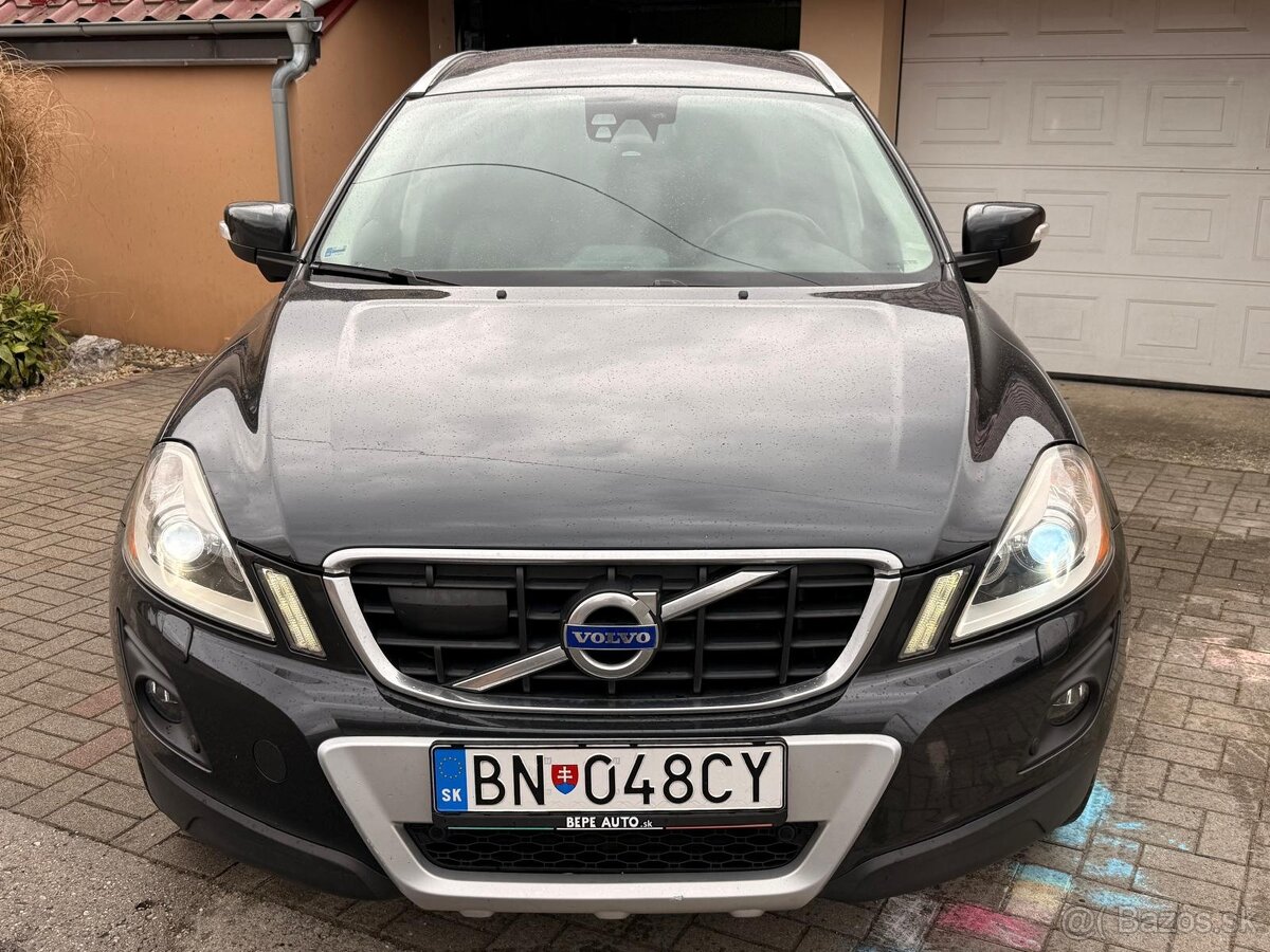 Predám Volvo xc 60 AWD - 11