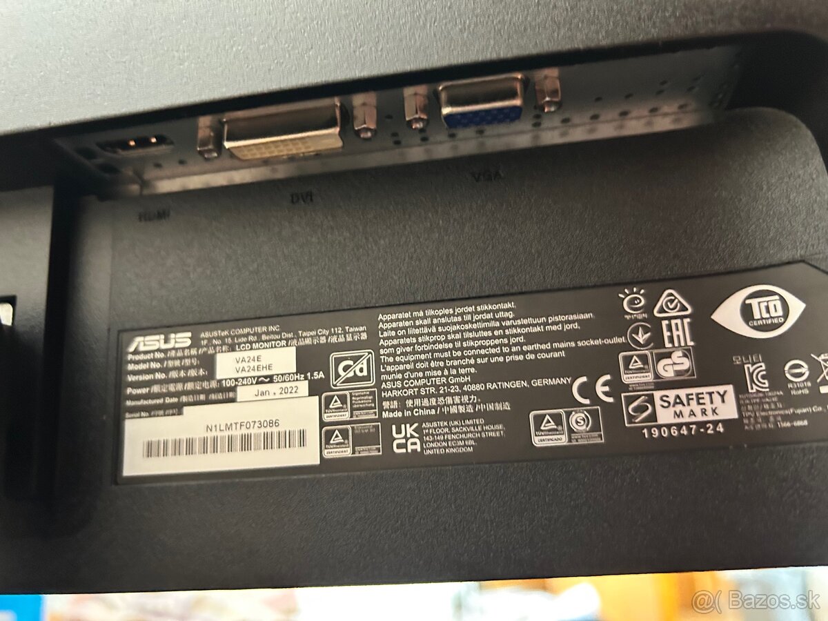 Predám notebook s príslušenstvom - 11