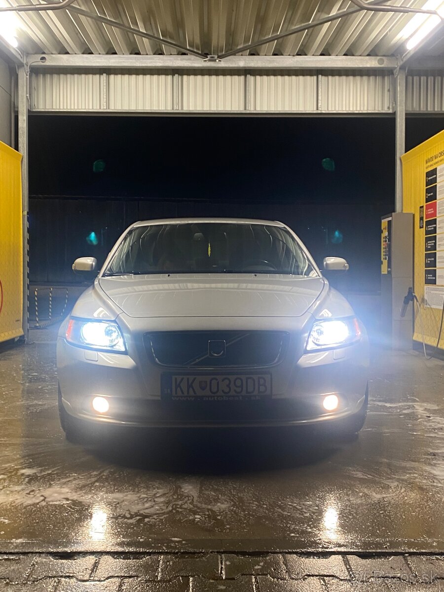 Volvo S40 D5 132KW - 11