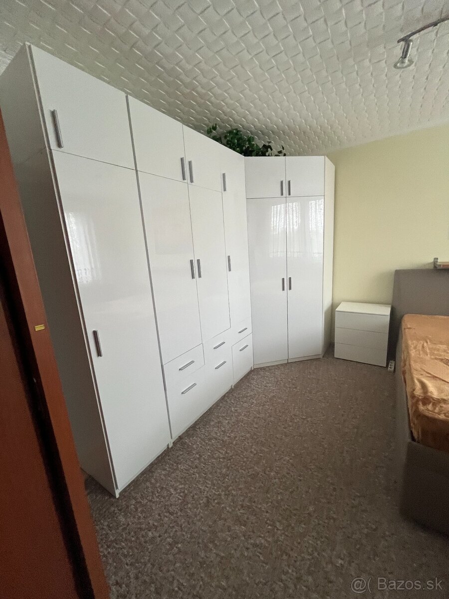 Prenajmem -1 izbový byt v Šali - 11
