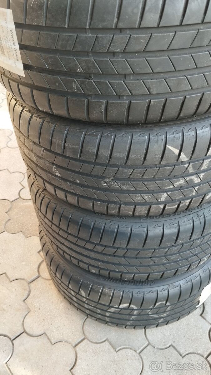 SADA ALU DISKOV SKODA BORBET 5X112 225/40R18 - 11