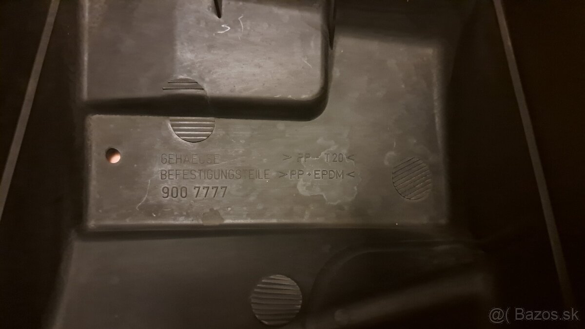 Obal na vzduchový filter 1J0 129 607 G - 11