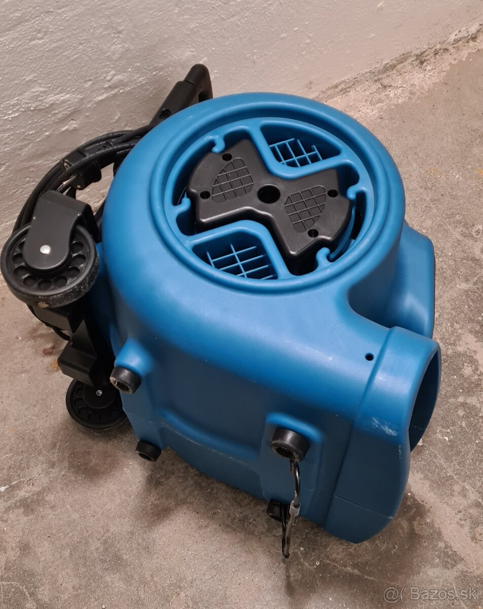 Predám profesionálne čistiace stroje – výborný stav - 11