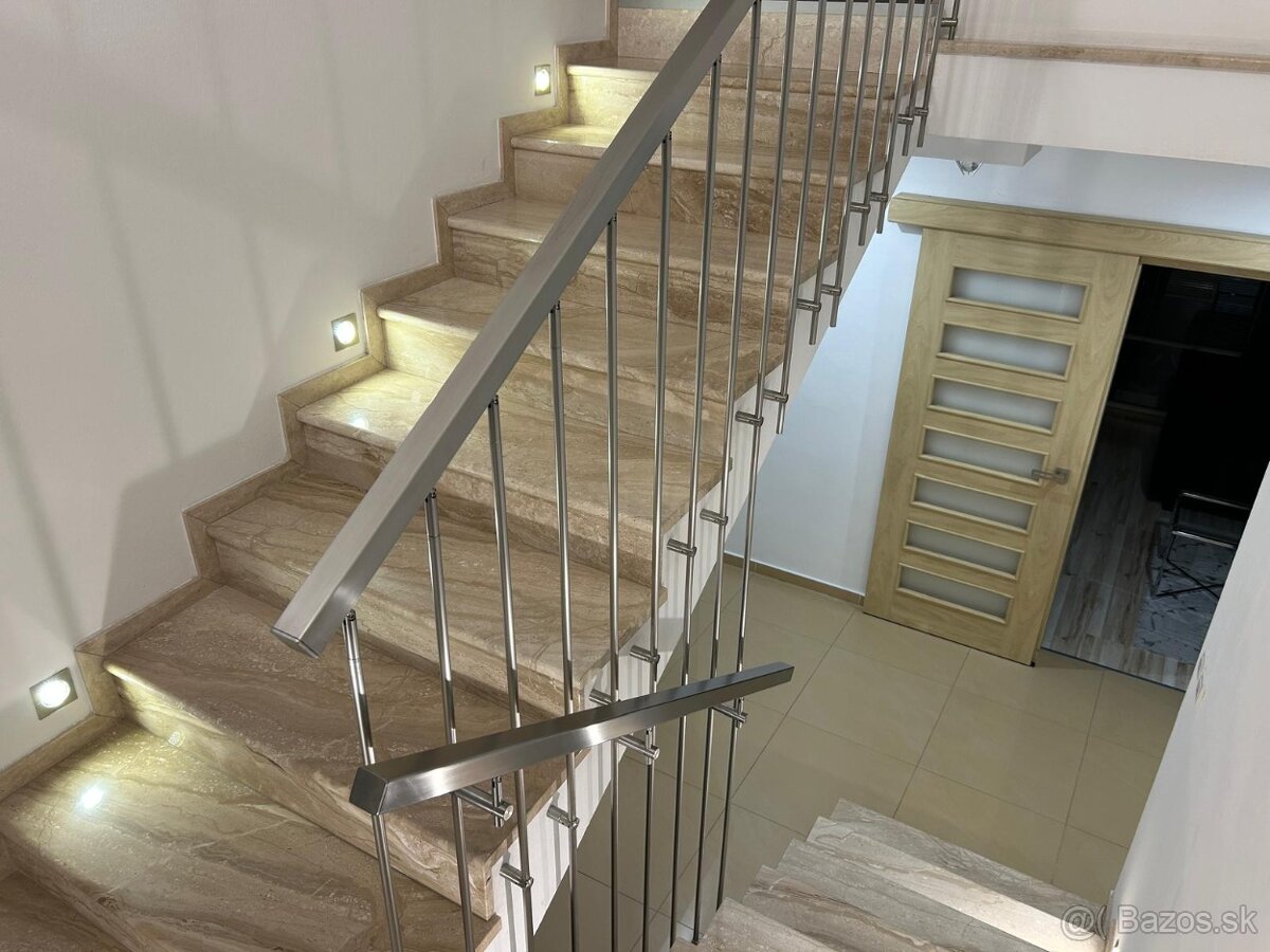 Brána, Ploty, Schodisko, Zábradlia, Pristrešky, Pergola - 11