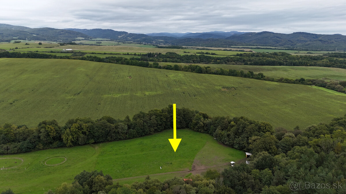 REKREAČNÝ POZEMOK PRI ŽIARI NAD HRONOM - 11