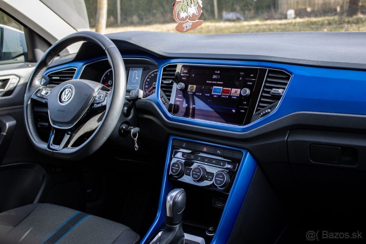 Volkswagen T-Roc 1.5 TSI BMT DSG - 11
