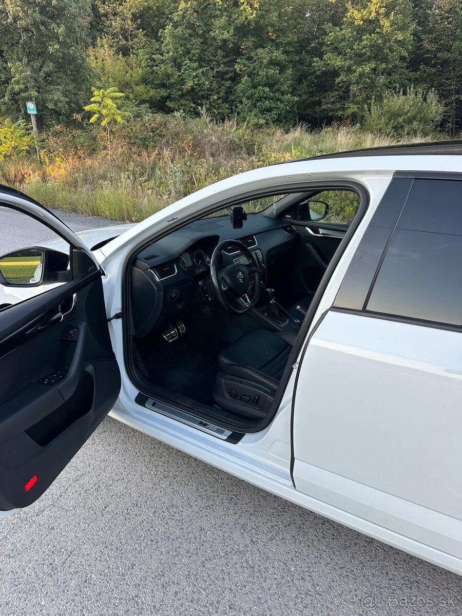 Škoda Octavia RS230 - 11