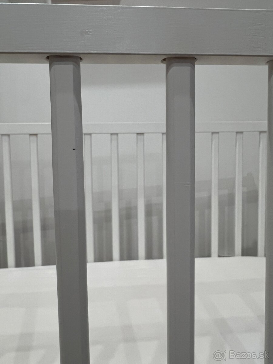 Dětská postýlka s matrací a prostěradly - 11