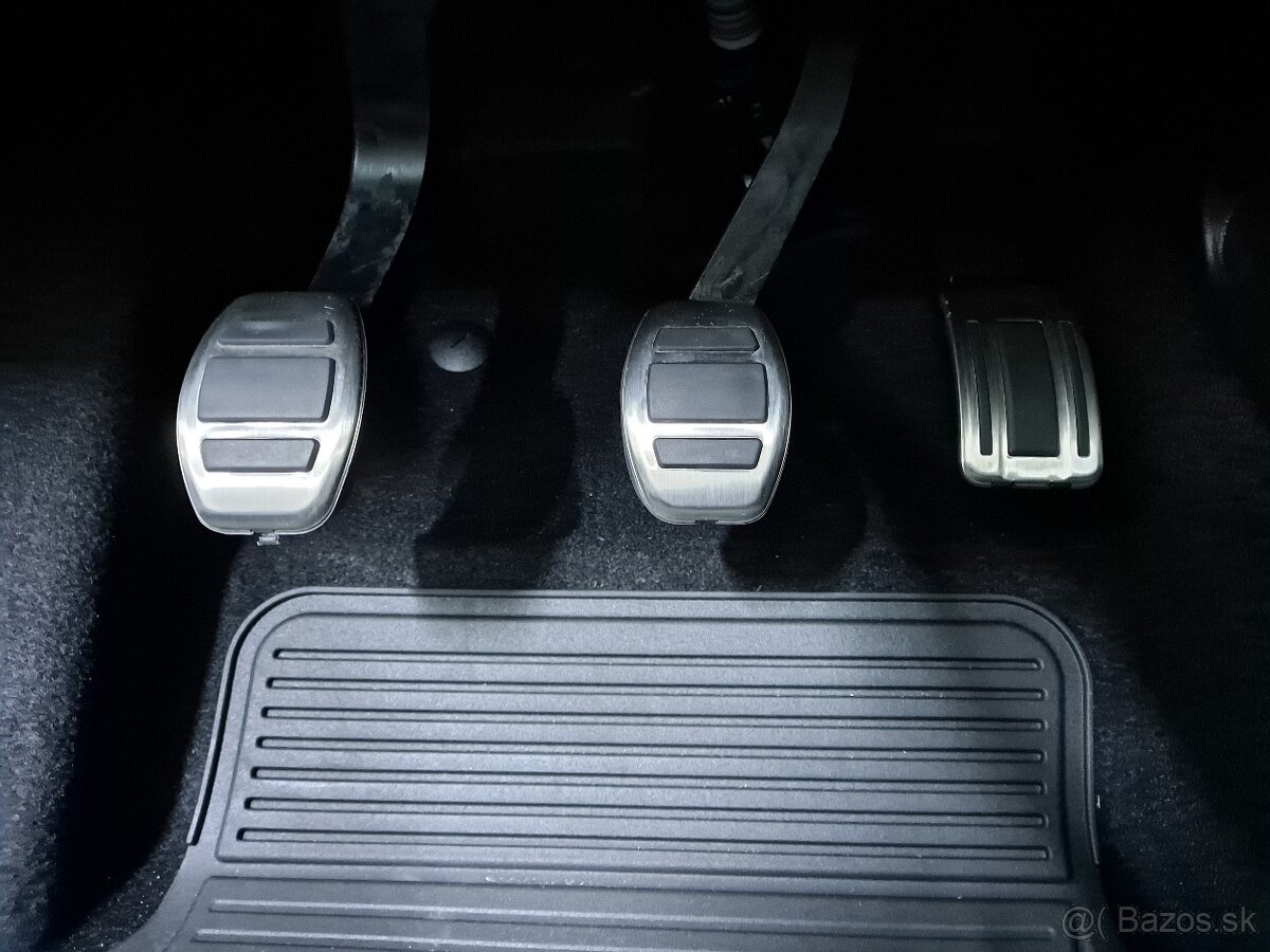 Citroën C4 X YOU PureTech 100 S&S BVM6 - 11