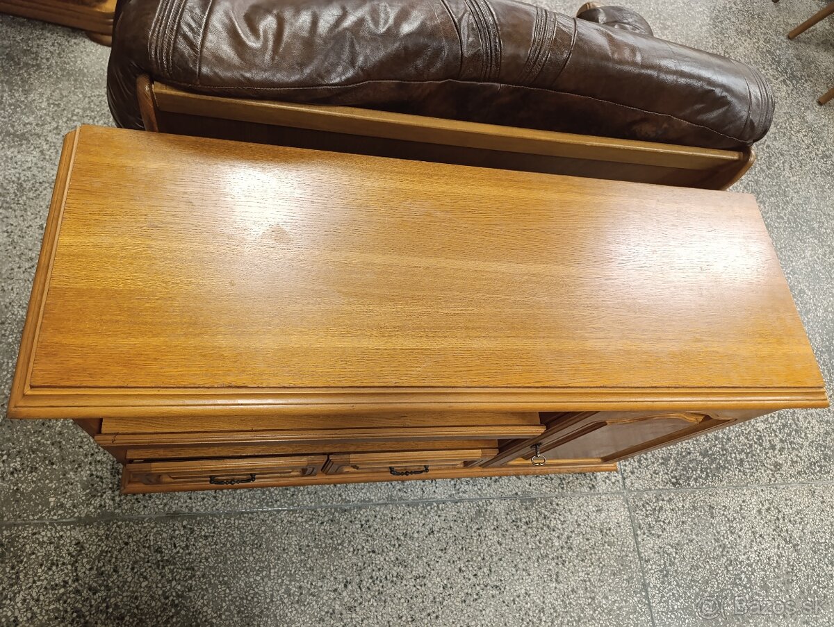 Rustikální komoda, nábytek z masívu - 11