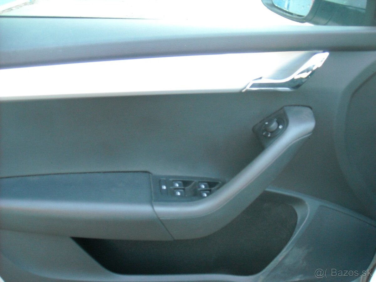 Skoda Octavia3 1,6TDI-88000km-odpocet DPH - 11