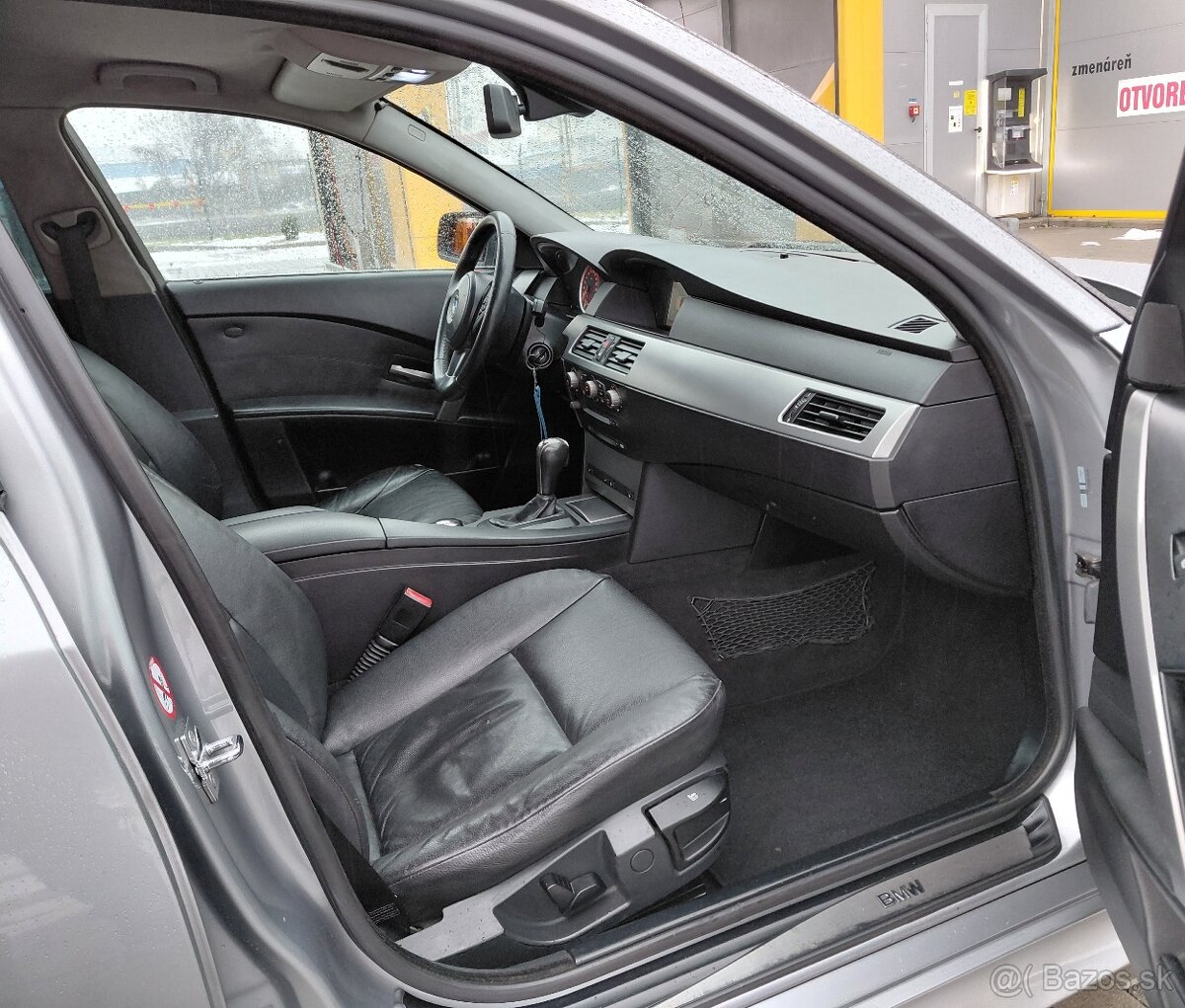 BMW rad.5 Touring model: E61 530d M-Pacet AT/6st. r.v.2006 - 11