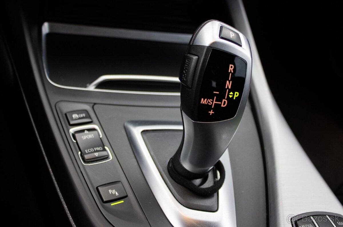 BMW Rad 1 118d A/T, 110kW, A8 - 11