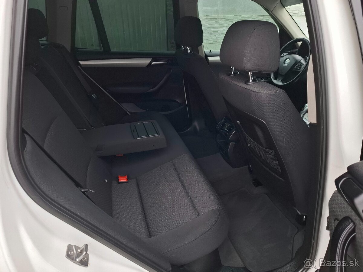 BMW X3 2.0D XDRIVE A/T (F25) - 11