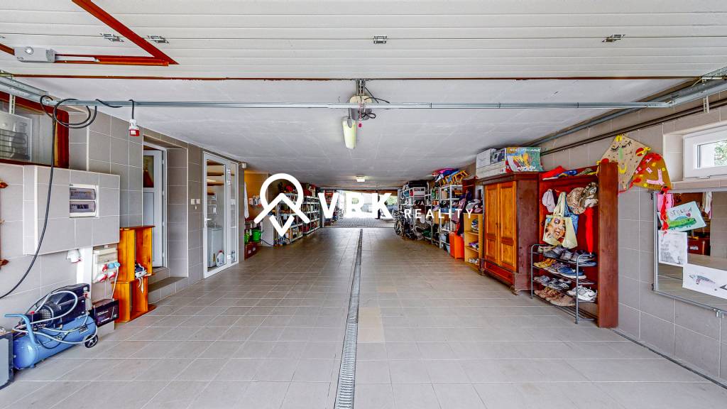 RODINNÝ DOM, ČERMEĽ - 11