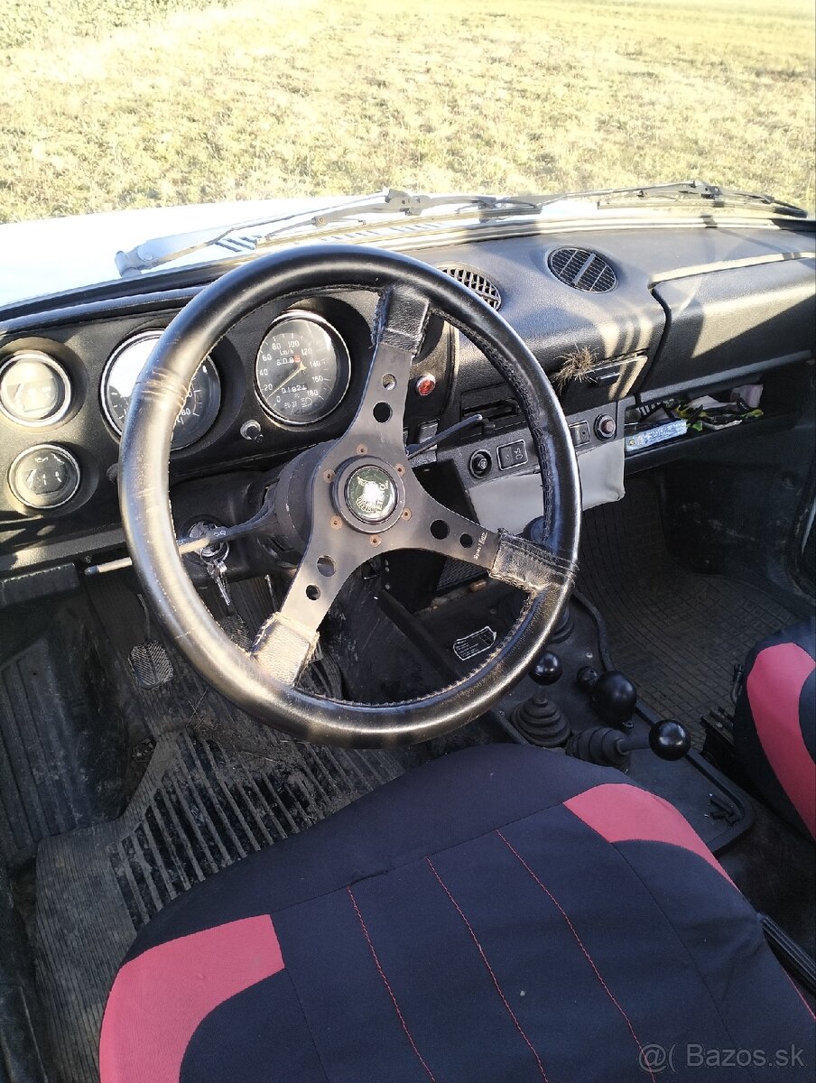 Lada Niva - 11