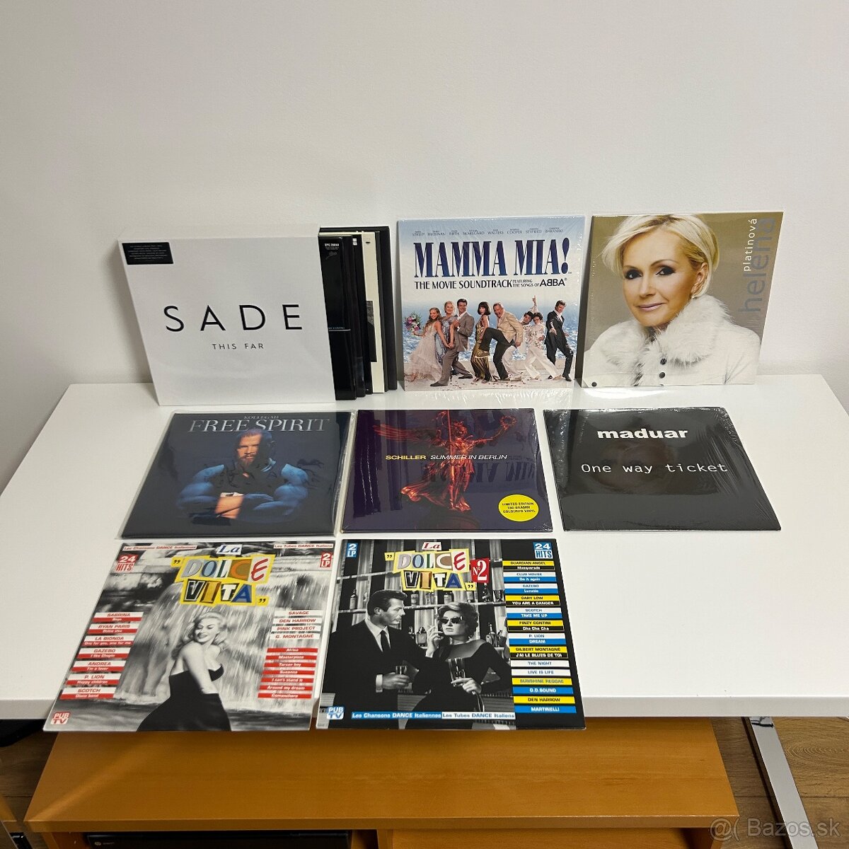 GRAMOFÓN + PLATNE - 11