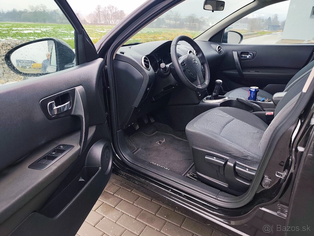Nissan Qashqai 1.6 - 11