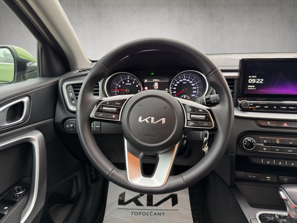 Kia XCeed 1.5 T-GDi Silver A/T - 11