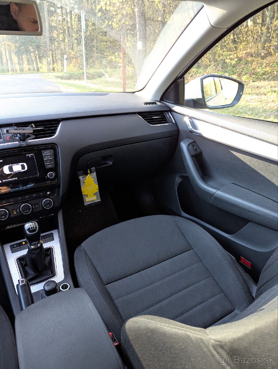Škoda Octavia 3 2.0tdi 110kW M6 - 11