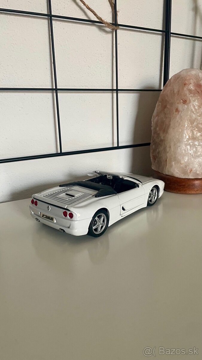 Modely 1:24 - 11