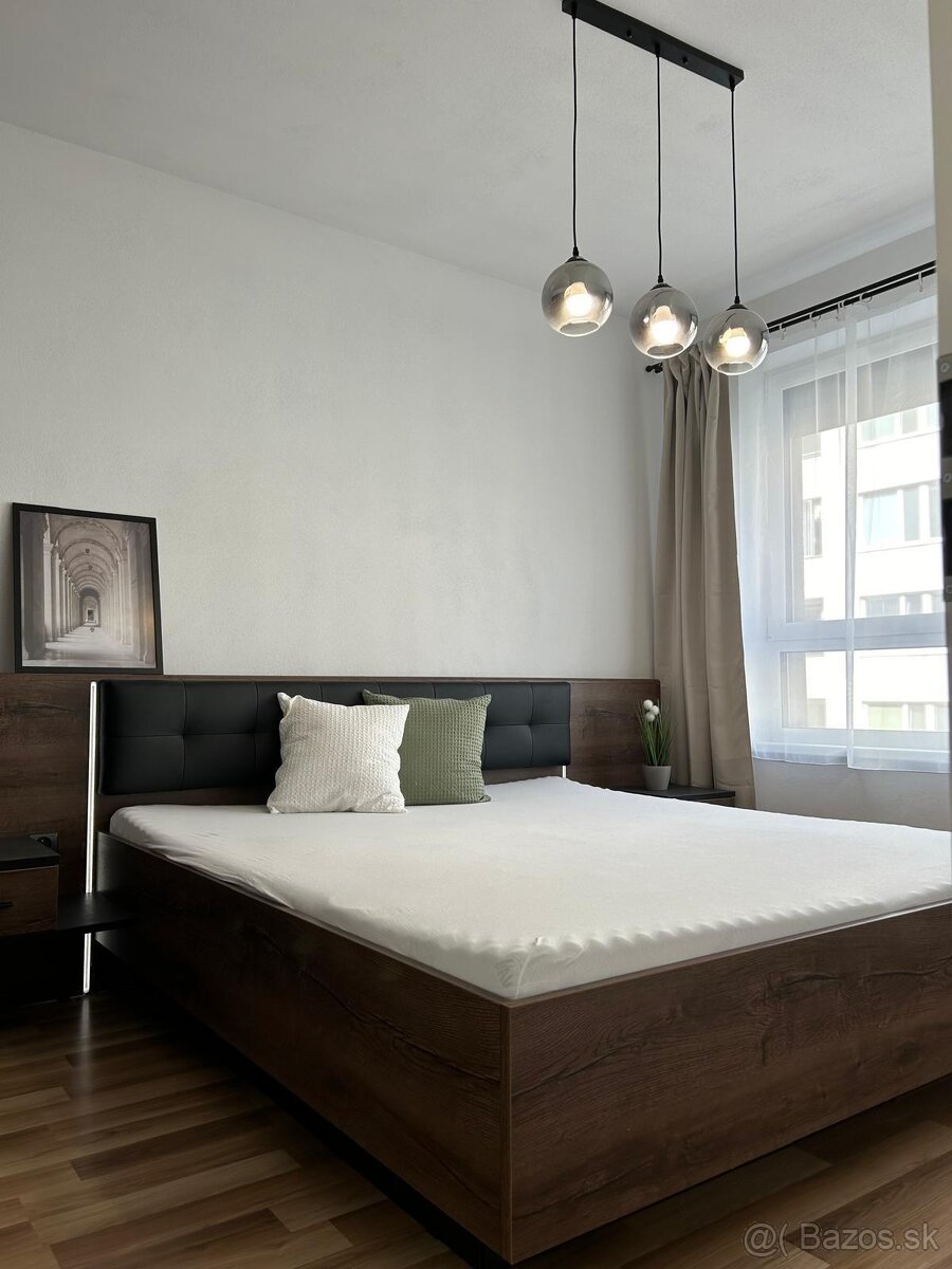 Prenájmem 2 izbový byt v Senici na Sadovej - 11