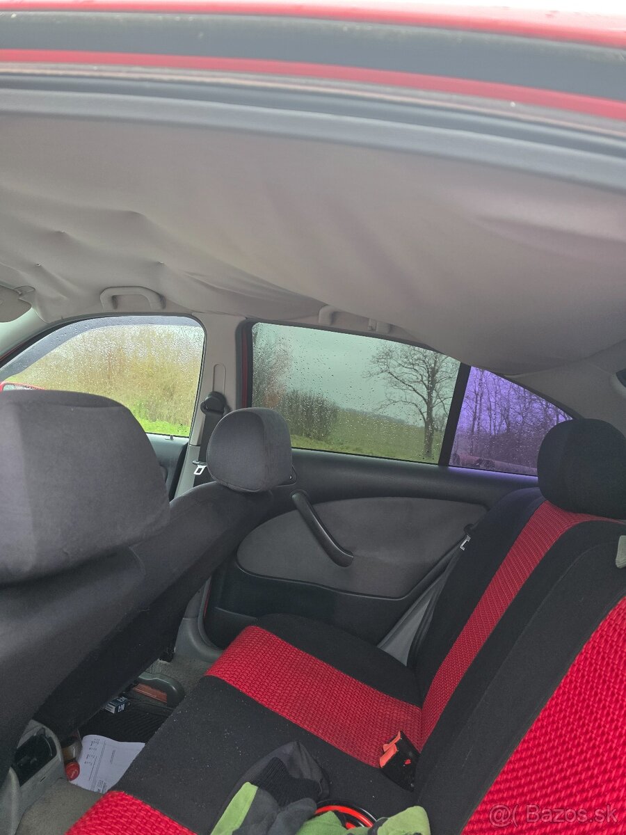 Skoda octavia 1.6 55kw - 11