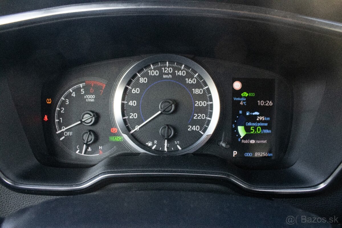 Toyota Corolla Hybrid, 72kW (2020) - 11