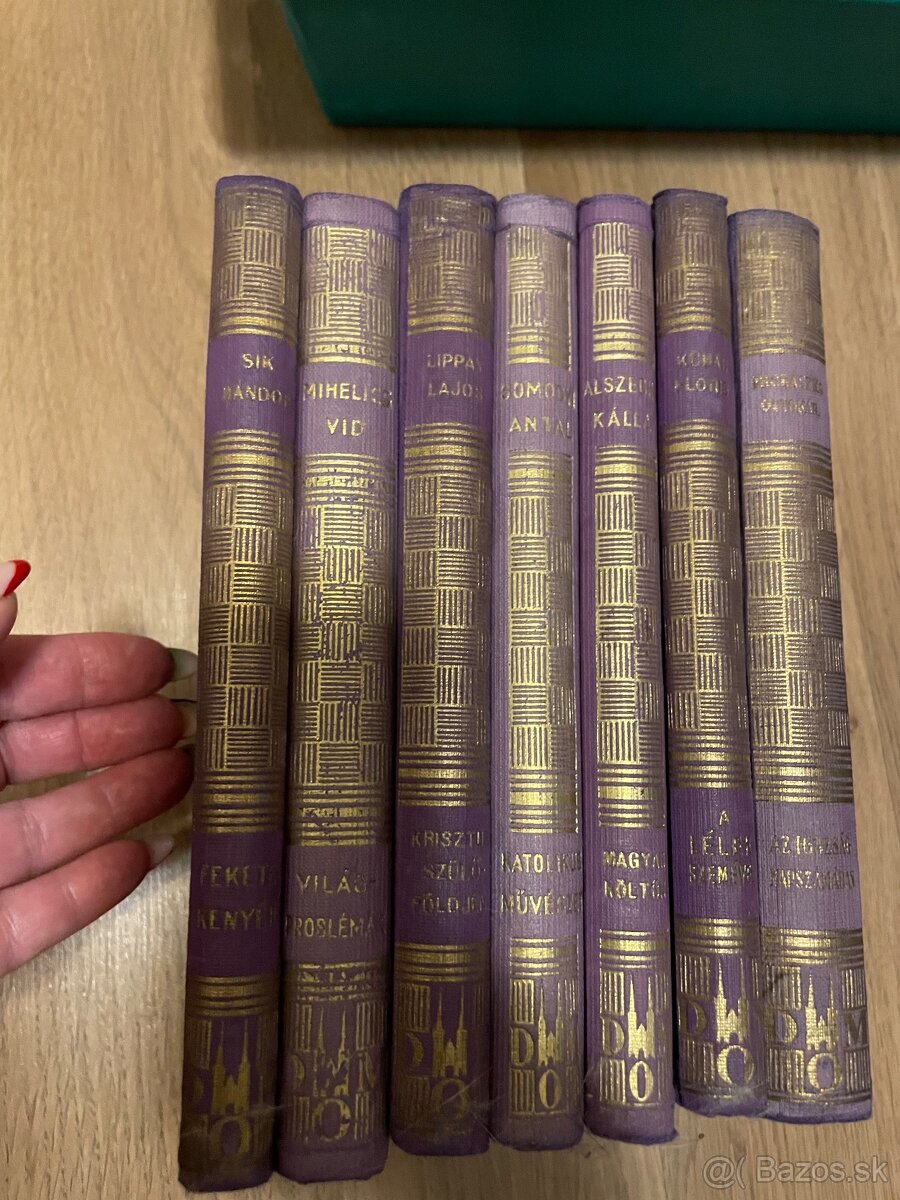 Knihy staré maďarské 2 - 11