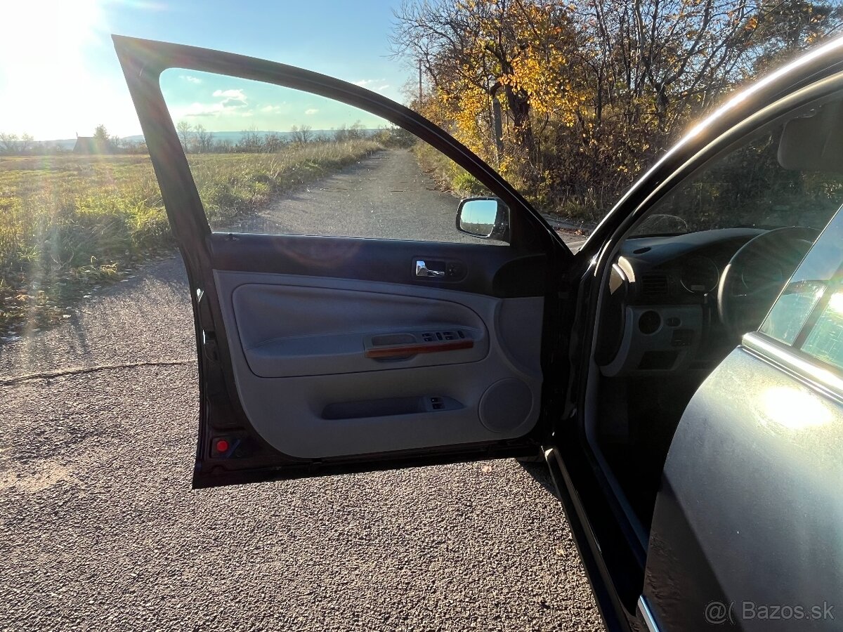 Volkswagen Passat 1.9TDI 96KW - 11