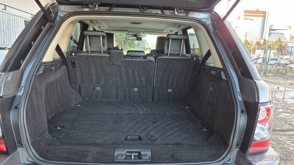 Land Rover Range Rover Sport 3.0 TDV6 HSE - 11