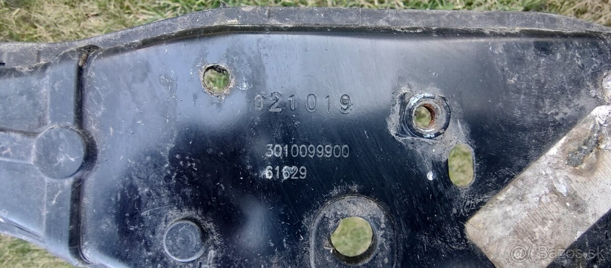 Ford Transit 8 VIII MK8 2014 - predne celo čelo stena - 11