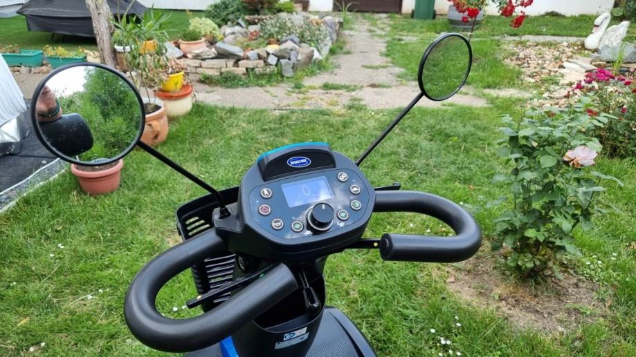 Elektrický invalidny vozik - skuter INVACARE 12Km/h - 11