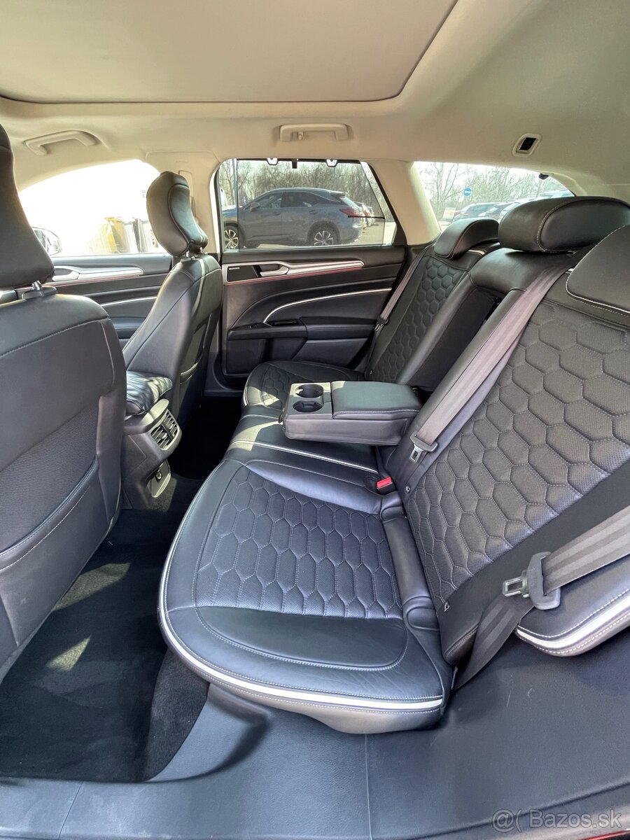 Ford Mondeo 2017 2.0tdci full vybava - 11
