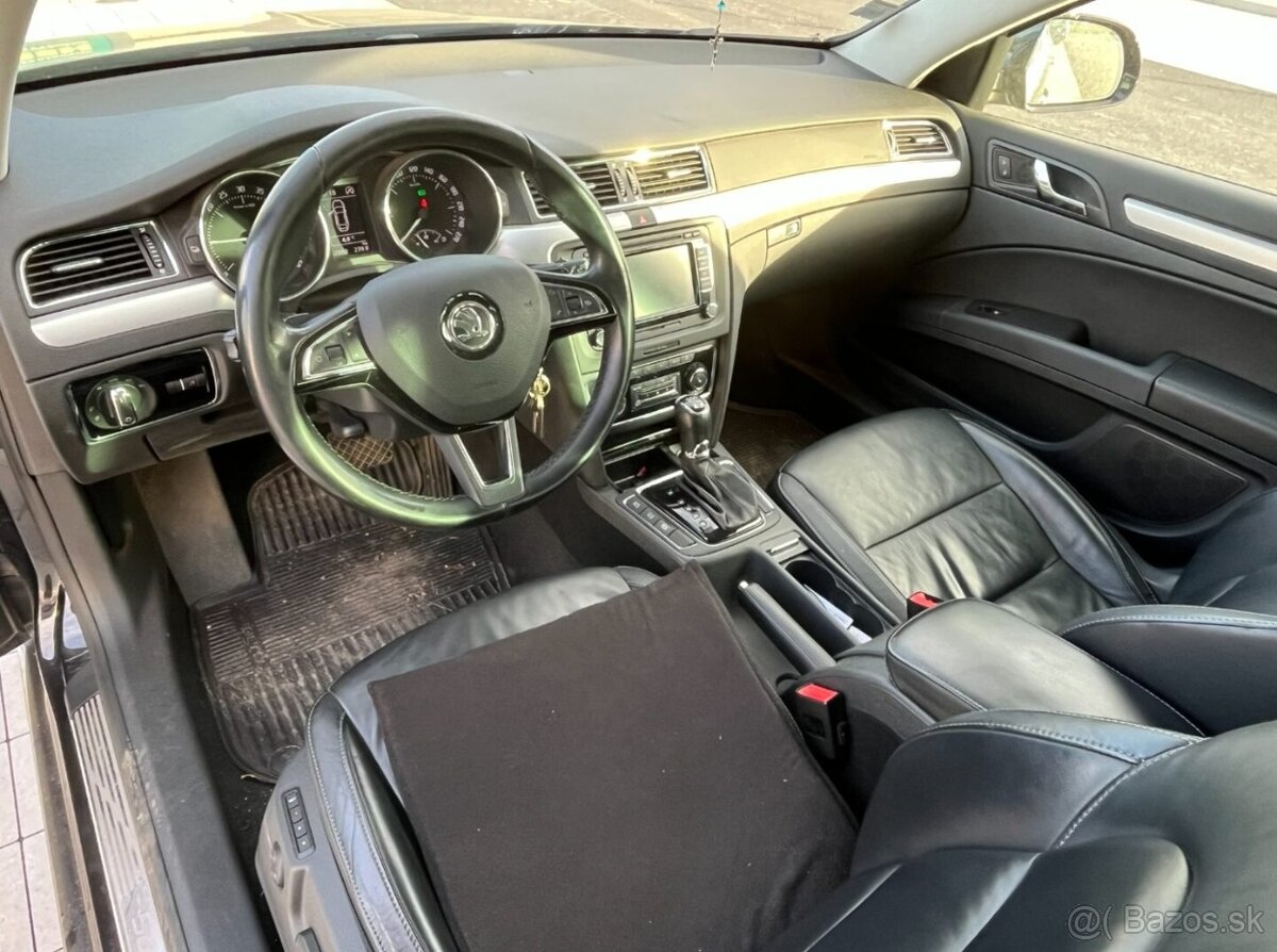 Škoda Superb 2.0 TDI DSG - 11