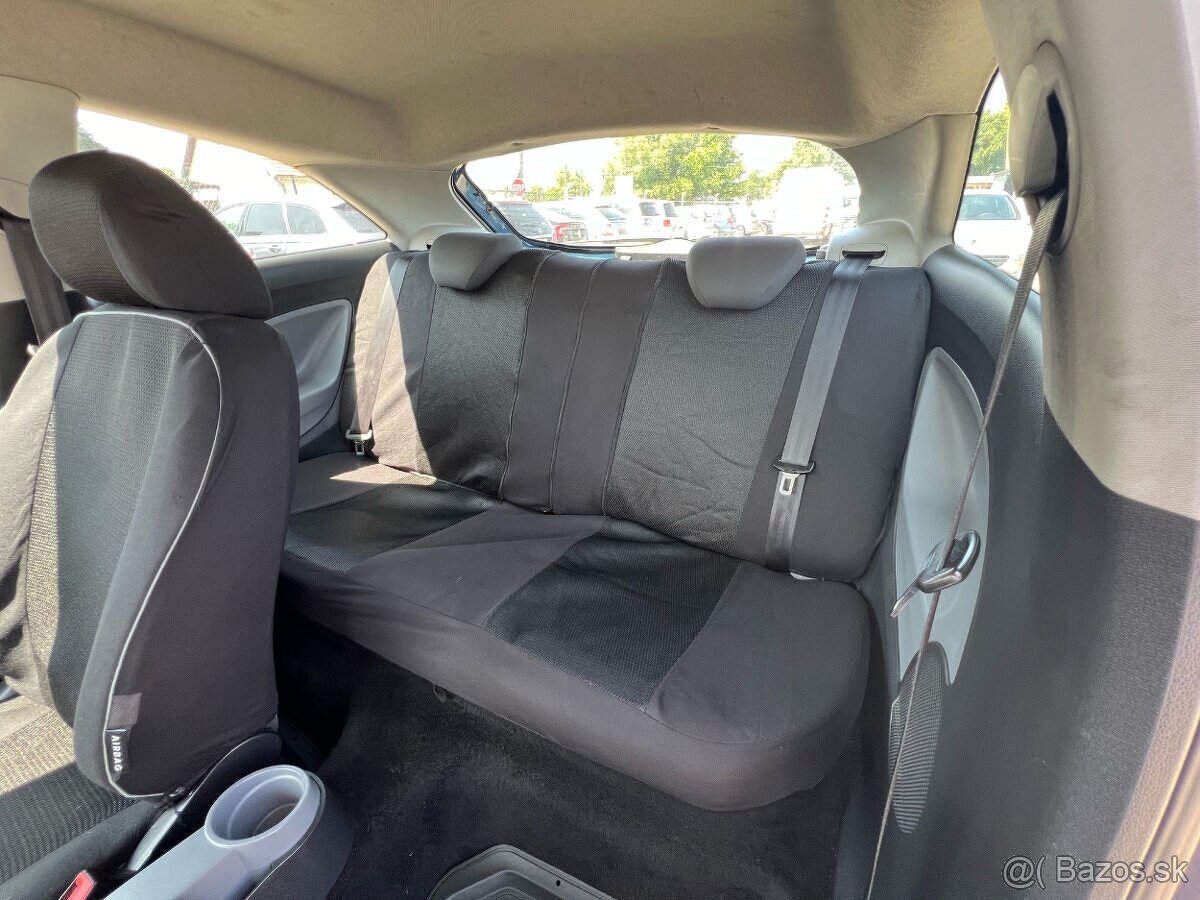 Seat Ibiza 1.2TDI diesel, 55kW, MT/5, rok:11.2013. - 11