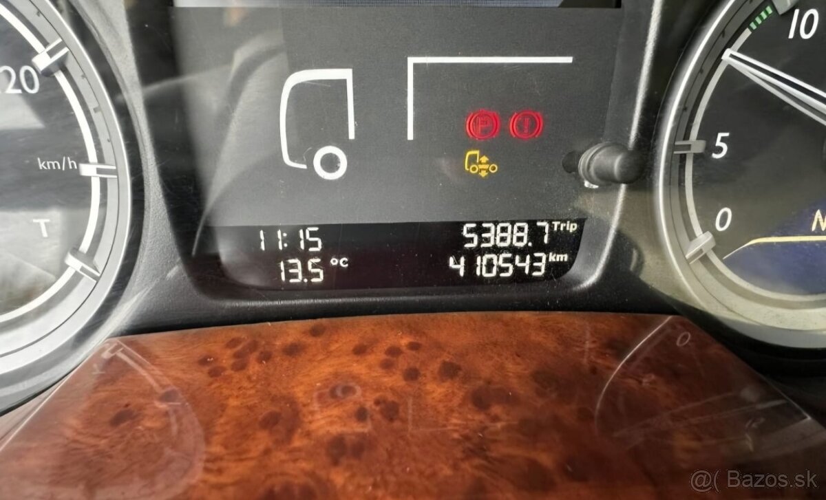 Sklápěč DAF XF510, 8x4 TRIDEM, r.v. 2017, 410.500 km - 11