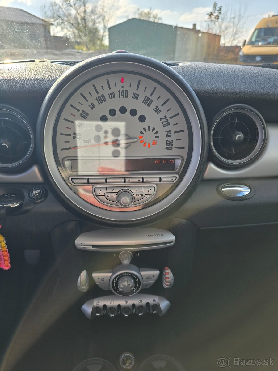 Predám Mini R56 one 1.4 70kw - 11