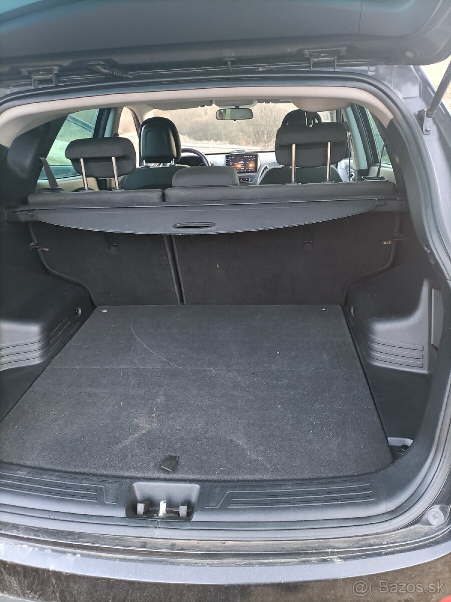 Hyundai ix35 2.0 CRDi VGT Style - 11