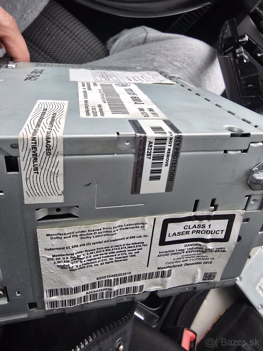 Ponúkam na predaj navigáciu RNS510 - 11