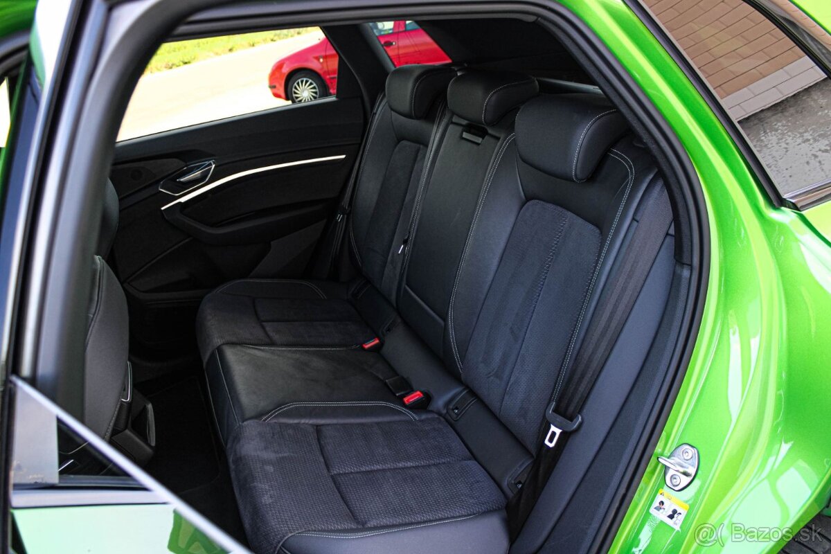 Audi E-tron 55 quattro S line - 11