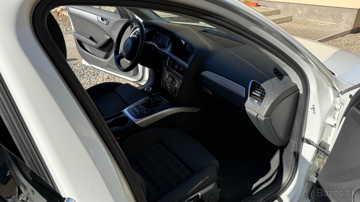 Audi A4 Avant B8/ 2.0Tdi - 11