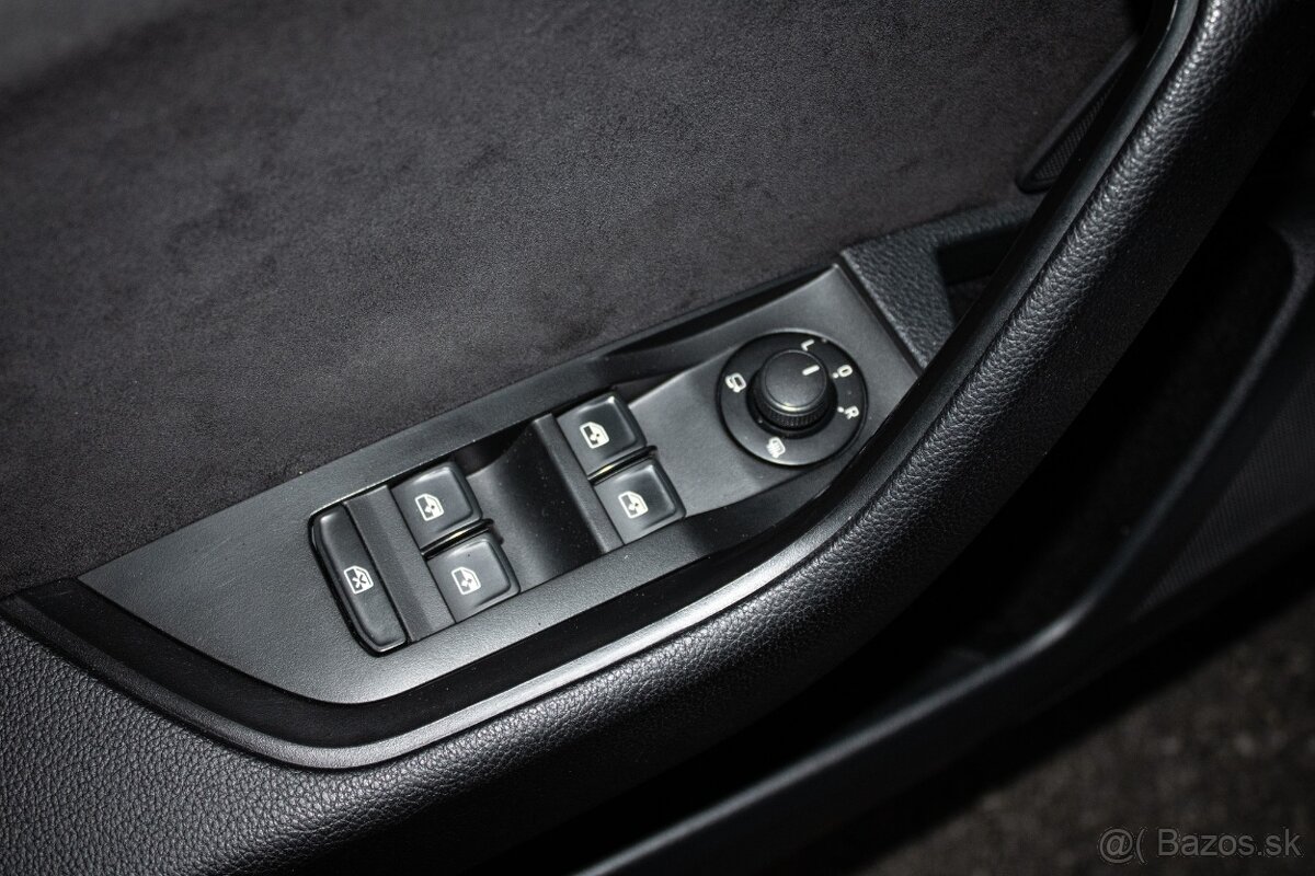 Škoda Superb 2.0 TSI 4x4 Sportline DSG - 11